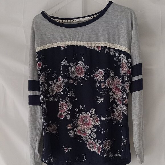 Maurice top tees long sleeves women's size XL - Picture 2 of 5